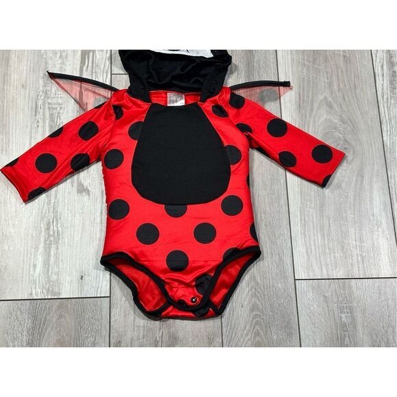 Ladybug, baby, infant Halloween costume size 6-12 months - Picture 4 of 7